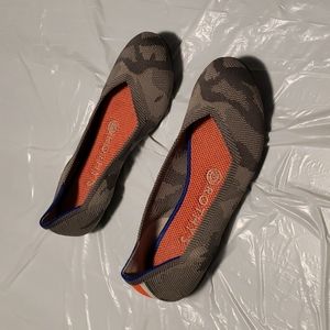 Rothy's Gray Camo Flats (6)